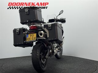 Voertuigafbeelding 13