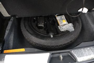 Voertuigafbeelding 66