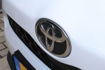 Voertuigafbeelding 9