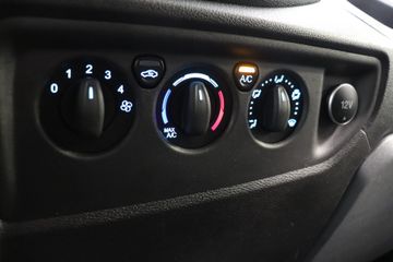 Voertuigafbeelding 18