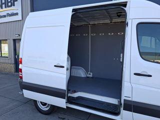 Voertuigafbeelding 12