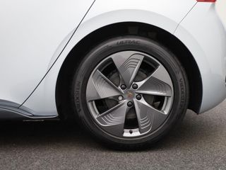 Voertuigafbeelding 13