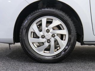 Voertuigafbeelding 6