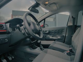 Voertuigafbeelding 11