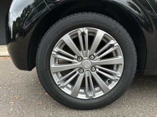 Voertuigafbeelding 5