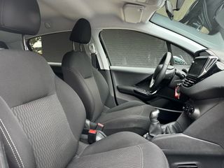 Voertuigafbeelding 8