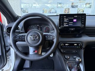 Voertuigafbeelding 7