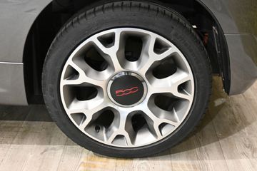 Voertuigafbeelding 14