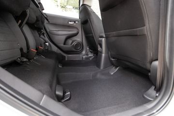 Voertuigafbeelding 7