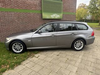 Voertuigafbeelding 4