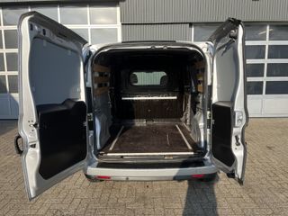 Voertuigafbeelding 15