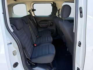 Voertuigafbeelding 10