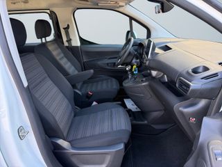 Voertuigafbeelding 9