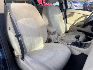 Voertuigafbeelding 9