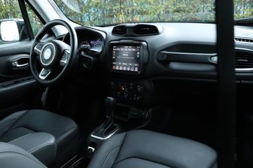 Voertuigafbeelding 3