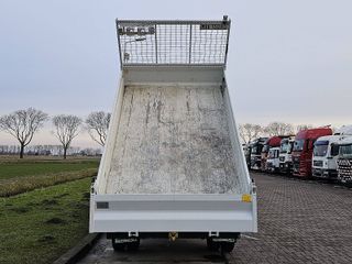 Voertuigafbeelding 13