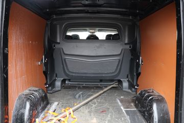 Voertuigafbeelding 33