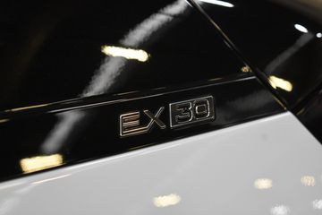 Voertuigafbeelding 35