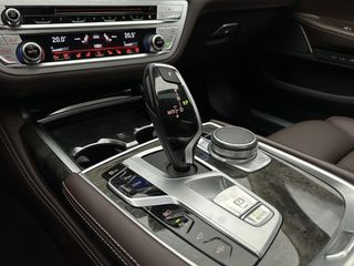 Voertuigafbeelding 74