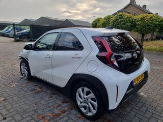 Voertuigafbeelding 4