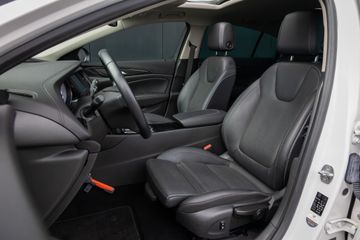 Voertuigafbeelding 13