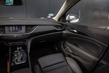 Voertuigafbeelding 44