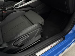 Voertuigafbeelding 34