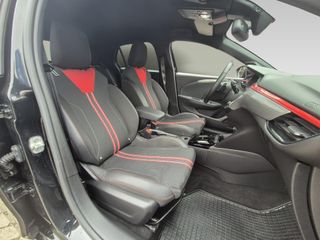 Voertuigafbeelding 12