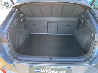 Voertuigafbeelding 32