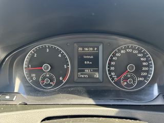 Voertuigafbeelding 6