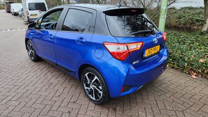 Voertuigafbeelding 3