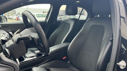 Voertuigafbeelding 10