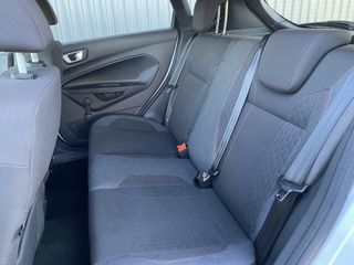 Voertuigafbeelding 5