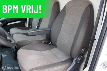 Voertuigafbeelding 12