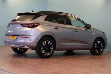 Voertuigafbeelding 2