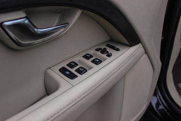 Voertuigafbeelding 33