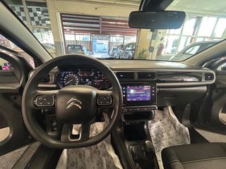 Voertuigafbeelding 12