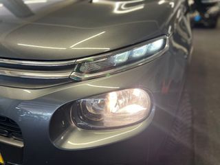 Voertuigafbeelding 19