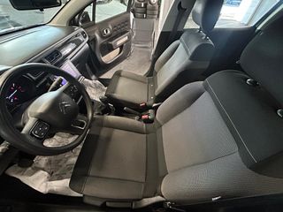 Voertuigafbeelding 7