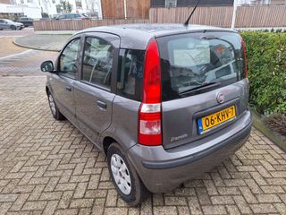 Voertuigafbeelding 2