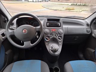 Voertuigafbeelding 4