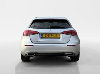 Voertuigafbeelding 13