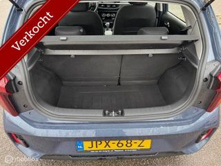 Voertuigafbeelding 17