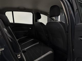 Voertuigafbeelding 26