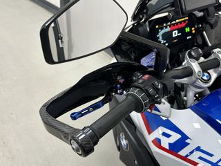 Voertuigafbeelding 21