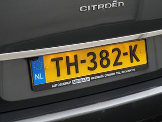 Voertuigafbeelding 5