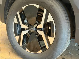 Voertuigafbeelding 6