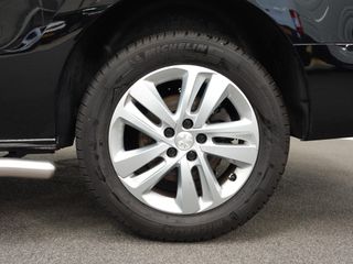 Voertuigafbeelding 5