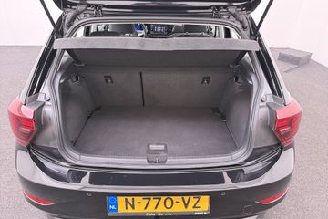 Voertuigafbeelding 13