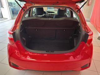 Voertuigafbeelding 4